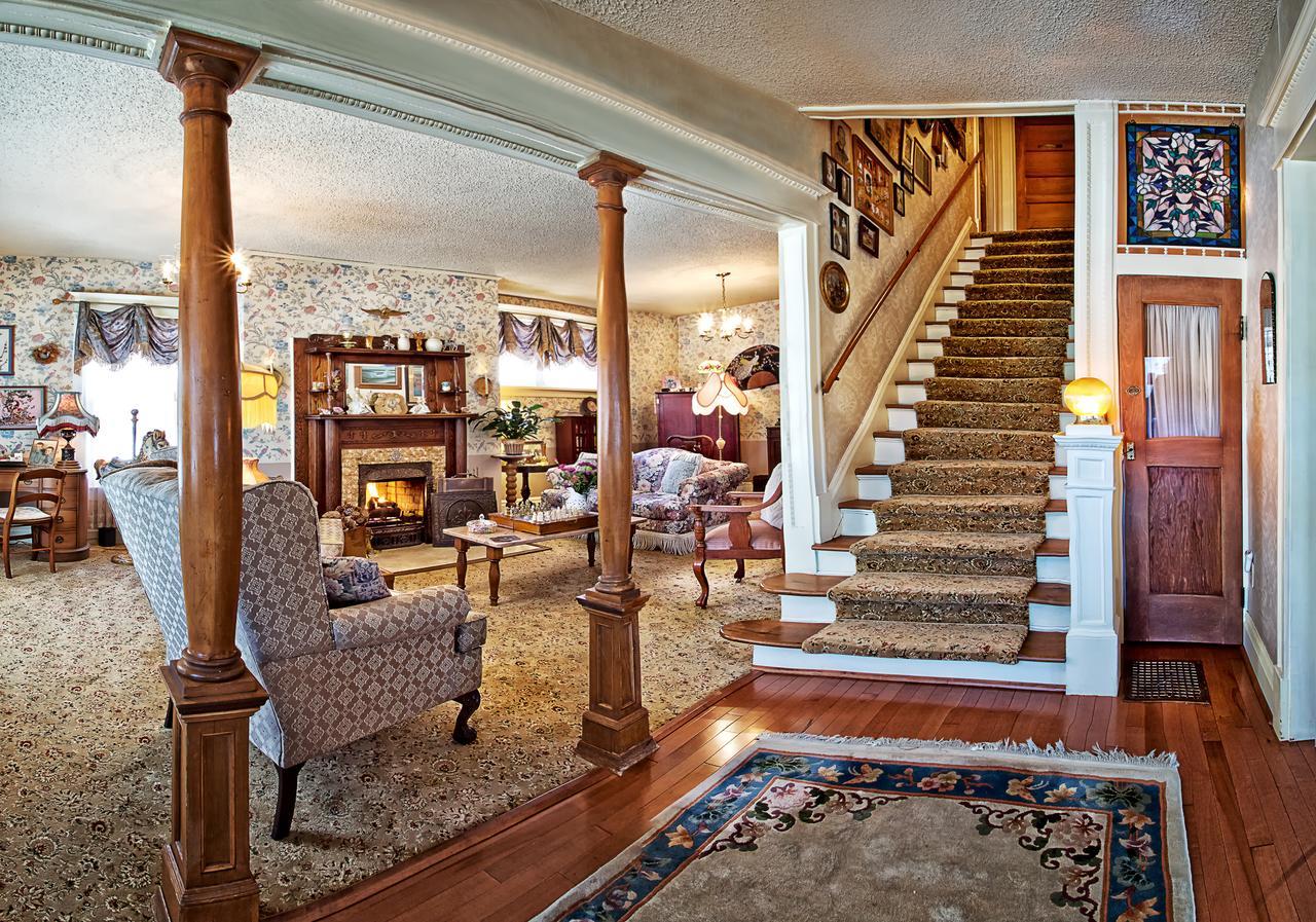 Holden House 1902 Bed & Breakfast Inn Colorado Springs Extérieur photo