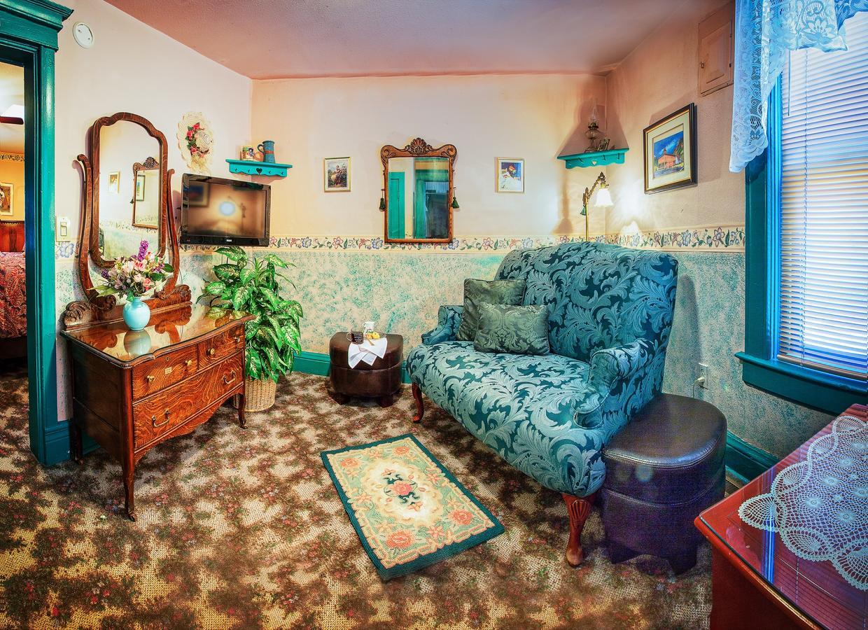 Holden House 1902 Bed & Breakfast Inn Colorado Springs Extérieur photo