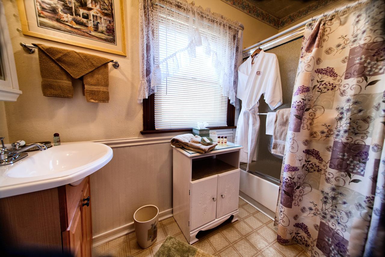 Holden House 1902 Bed & Breakfast Inn Colorado Springs Extérieur photo