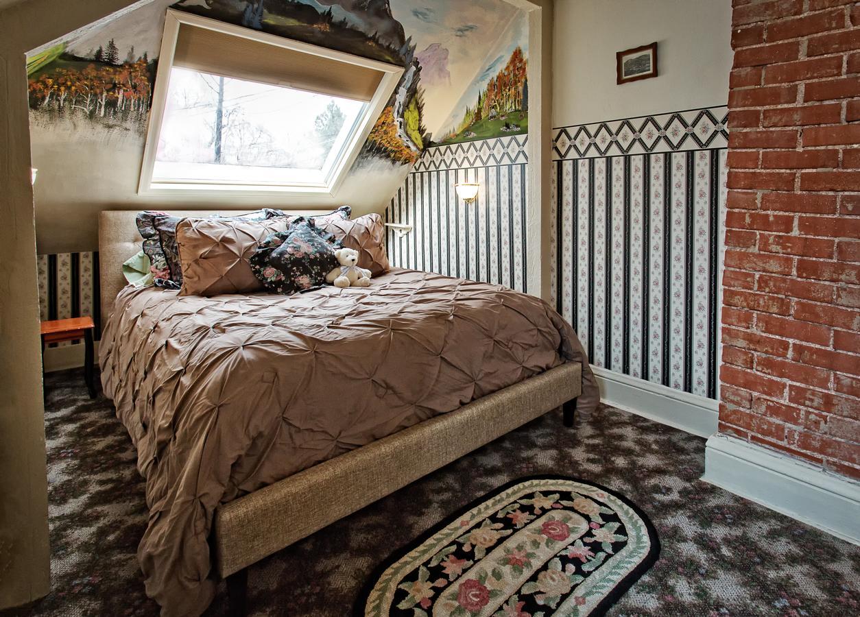 Holden House 1902 Bed & Breakfast Inn Colorado Springs Extérieur photo