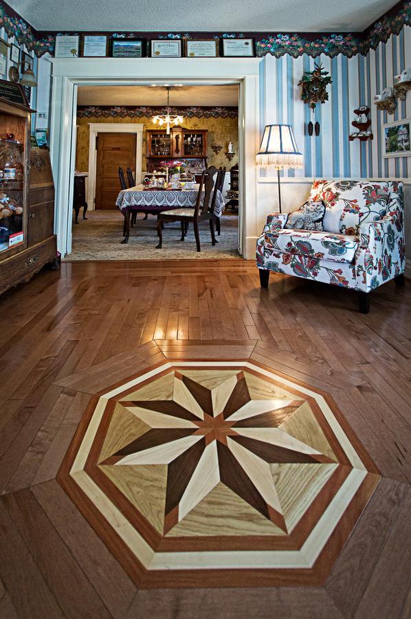 Holden House 1902 Bed & Breakfast Inn Colorado Springs Extérieur photo