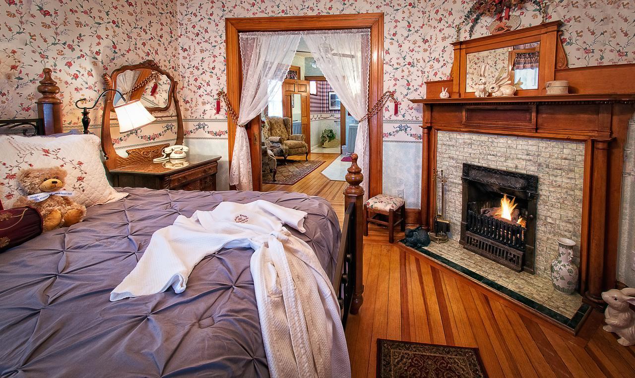 Holden House 1902 Bed & Breakfast Inn Colorado Springs Extérieur photo